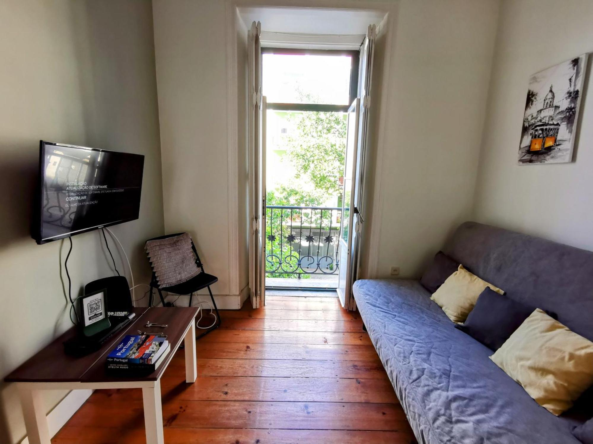 Tradicional Portuguese Apartment Lisbon Exterior photo